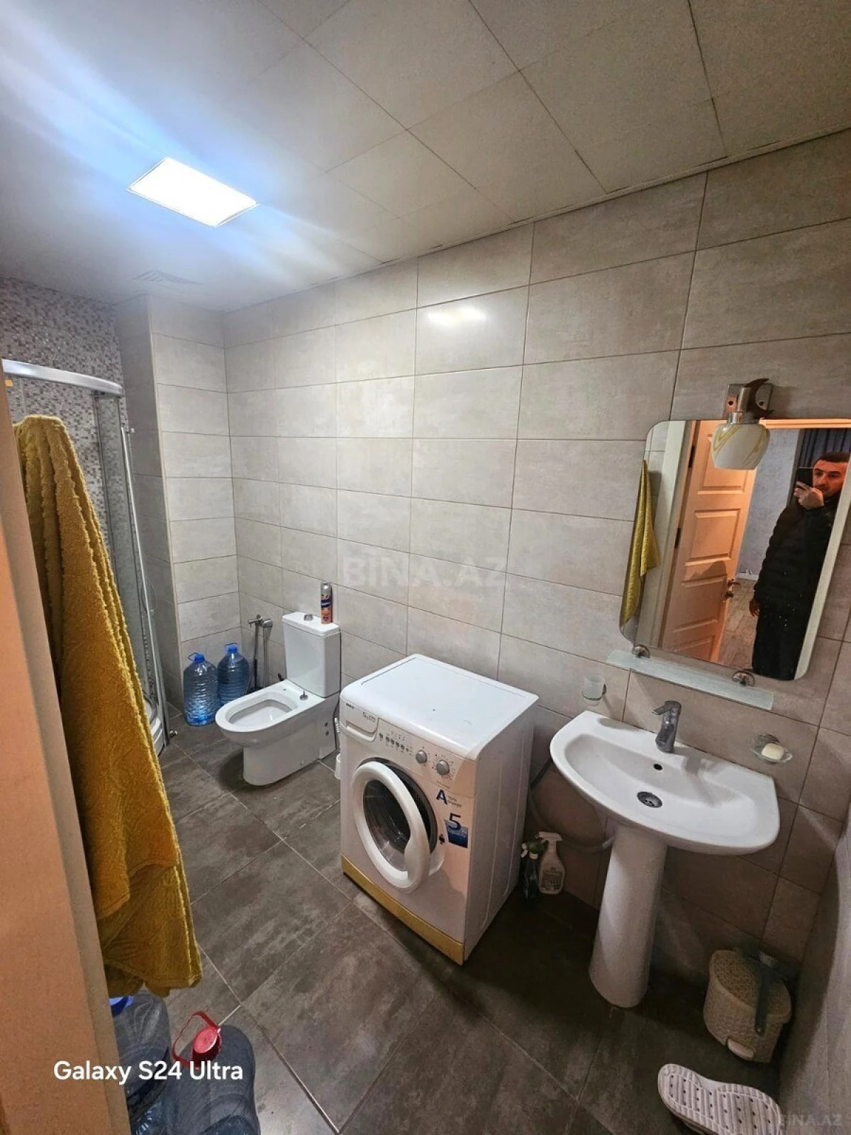 Kirayə verilir 2 otaqlı mənzil 63 m²