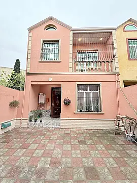 Satılır 4 otaqlı həyət evi 140 m² — Xırdalan 4 otaq 140.00 m²
