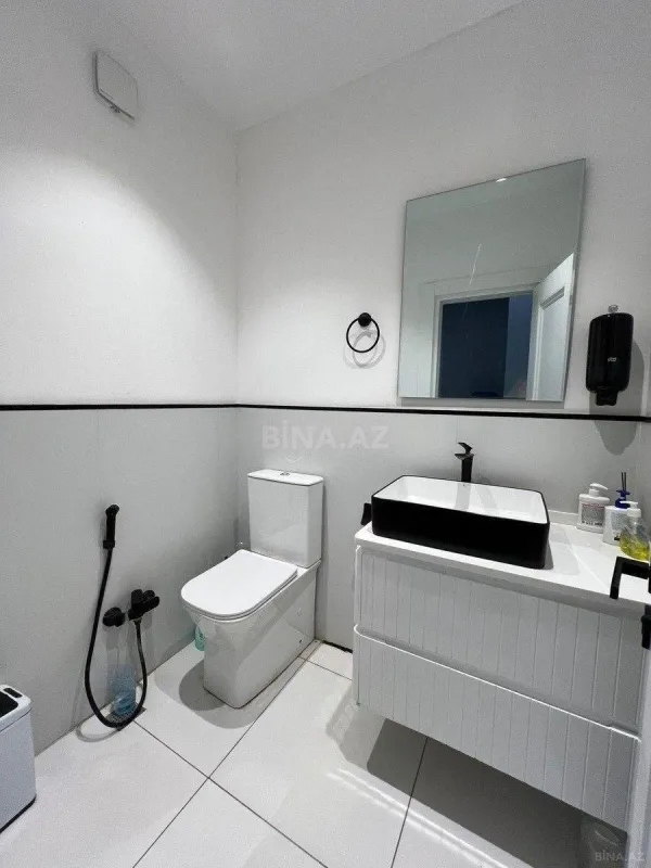 Kirayə verilir 5 otaqlı ofis 164 m²