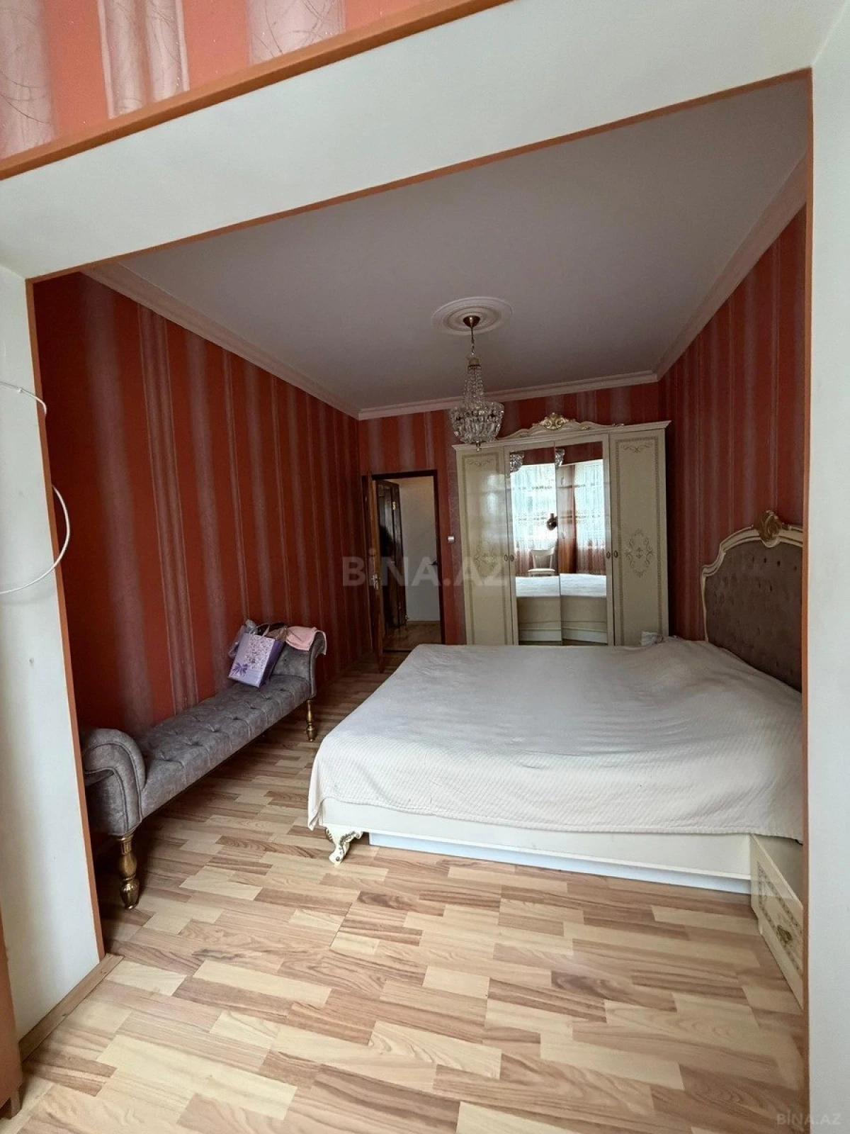 Kirayə verilir 2 otaqlı mənzil 55 m²