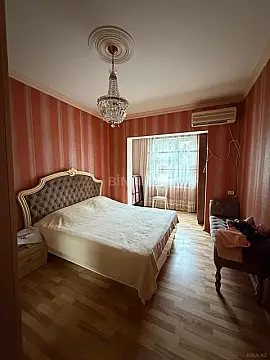 Kirayə verilir 2 otaqlı mənzil 55 m² — Bakı, Memar Əcəmi yanı 2 otaq 55.00 m²