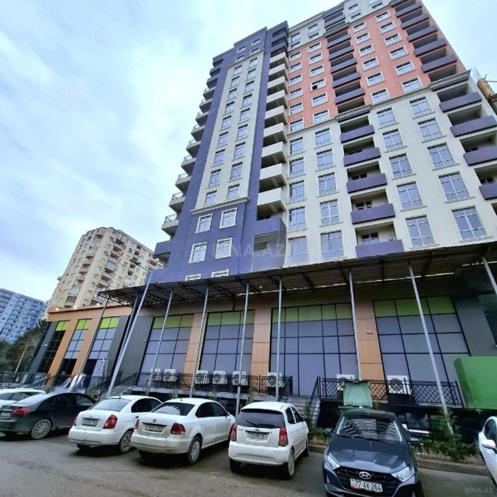 Satılır 3 otaqlı mənzil 86 m²