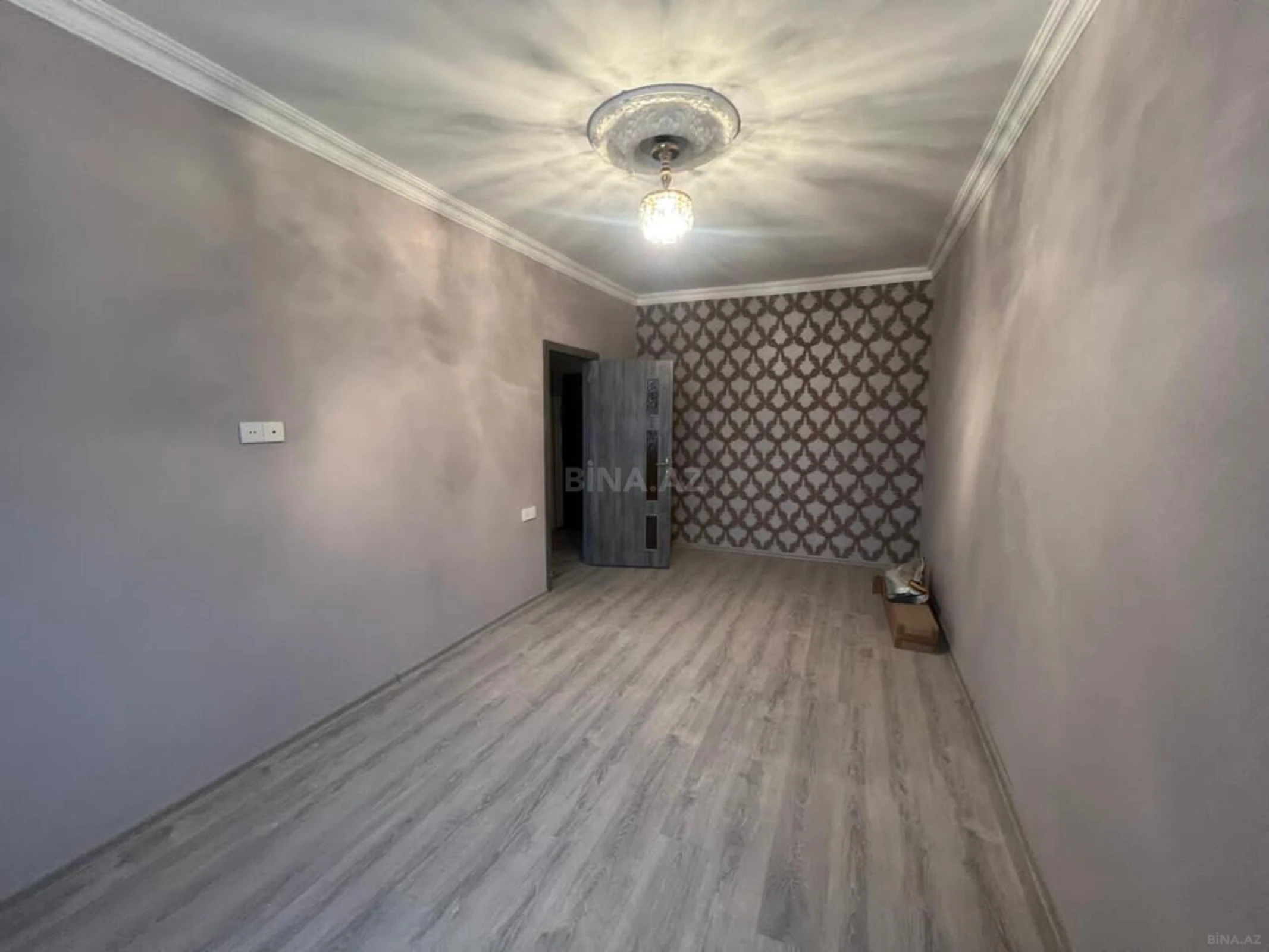 Satılır 7 otaqlı həyət evi 400 m²