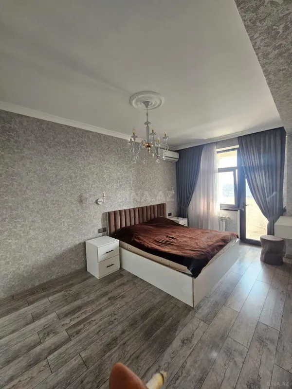 Satılır 2 otaqlı mənzil 75 m²