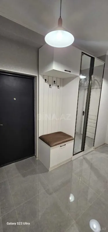 Satılır 2 otaqlı mənzil 75 m²