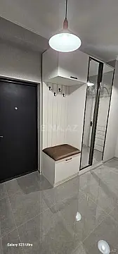 Satılır 2 otaqlı mənzil 75 m²