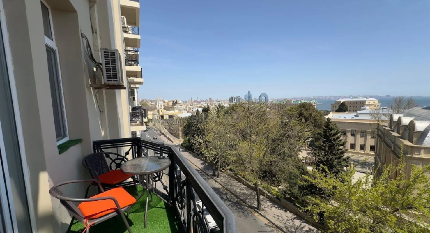 Satılır 3 otaqlı mənzil 70 m²