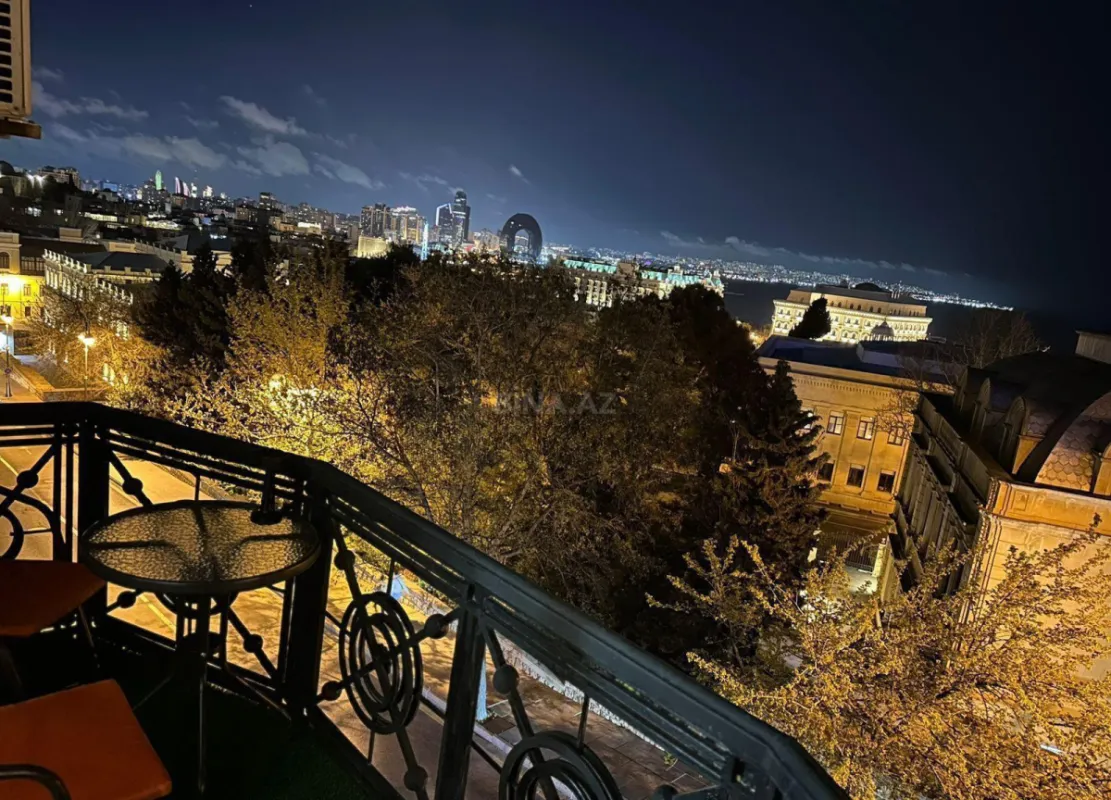 Satılır 3 otaqlı mənzil 70 m²