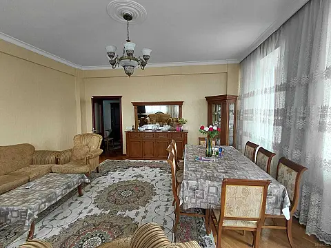 Satılır 3 otaqlı mənzil 100 m²