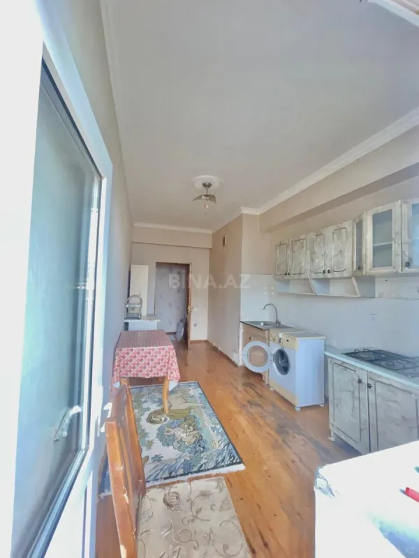 Satılır 2 otaqlı mənzil 70 m²