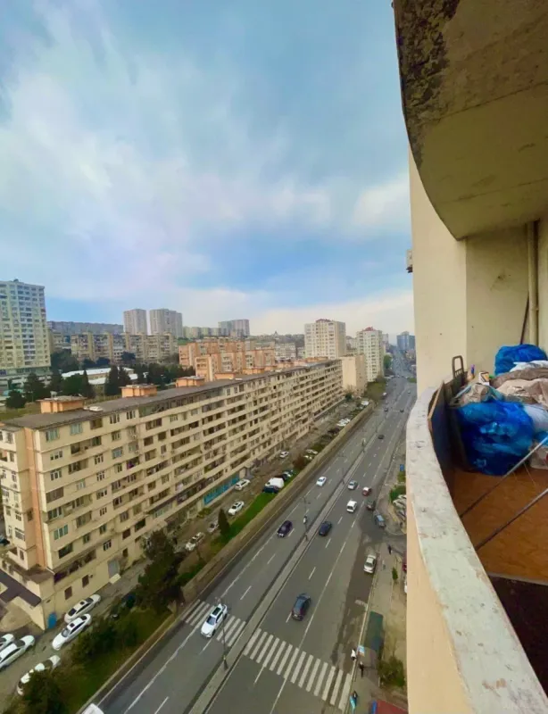 Satılır 2 otaqlı mənzil 70 m²