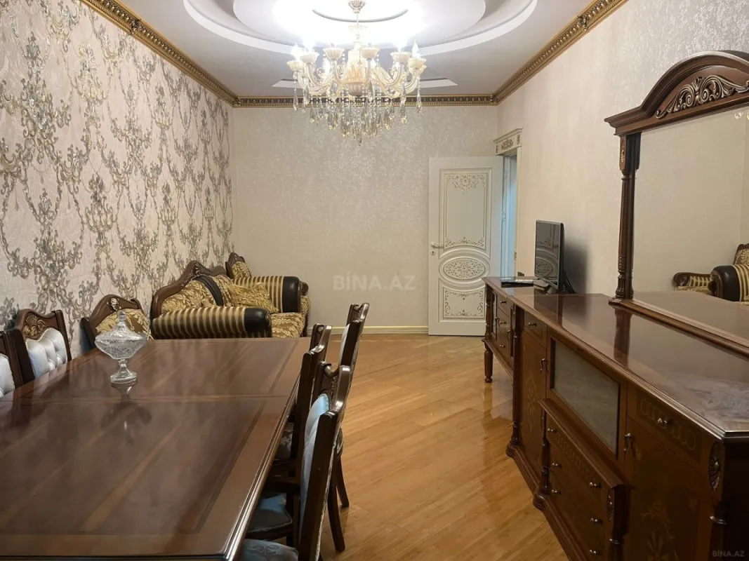 Kirayə verilir 2 otaqlı mənzil 65 m²