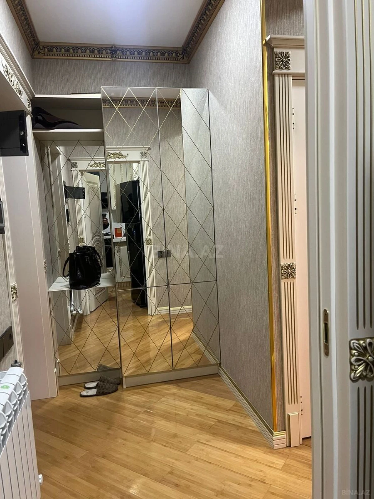 Kirayə verilir 2 otaqlı mənzil 65 m²