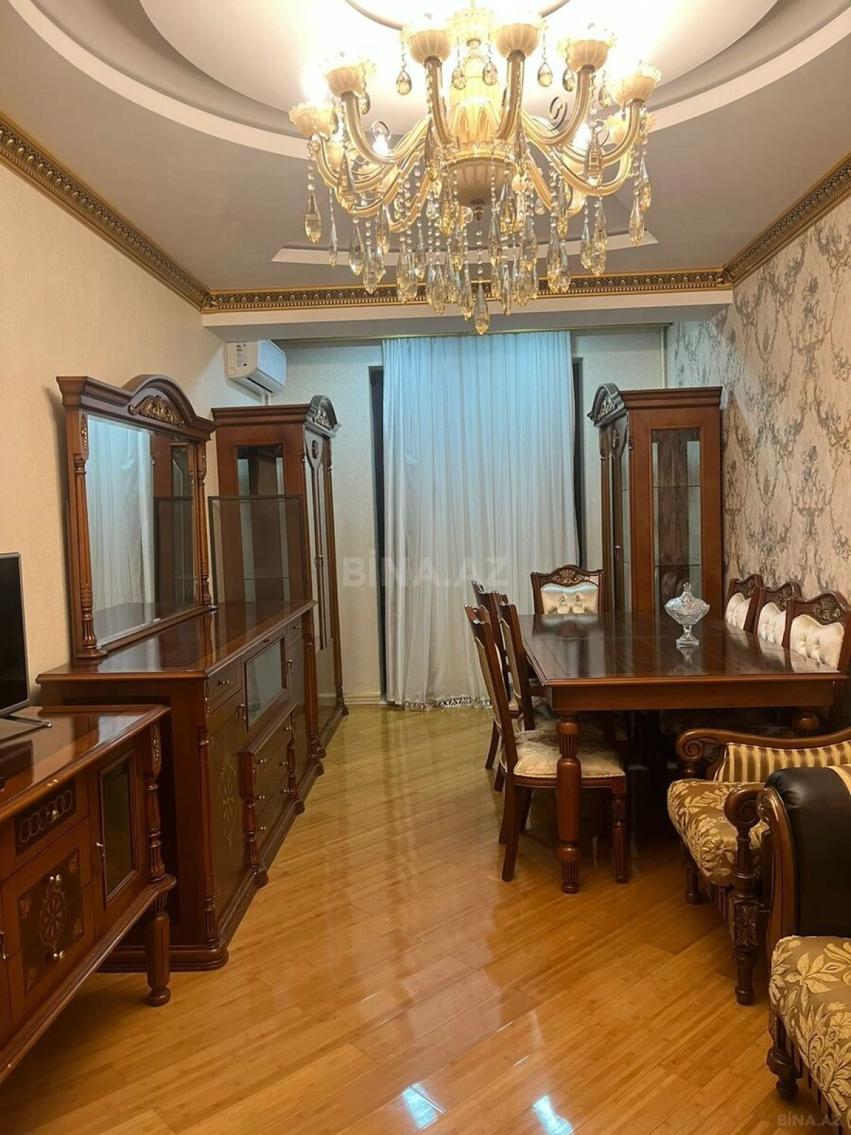 Kirayə verilir 2 otaqlı mənzil 65 m²