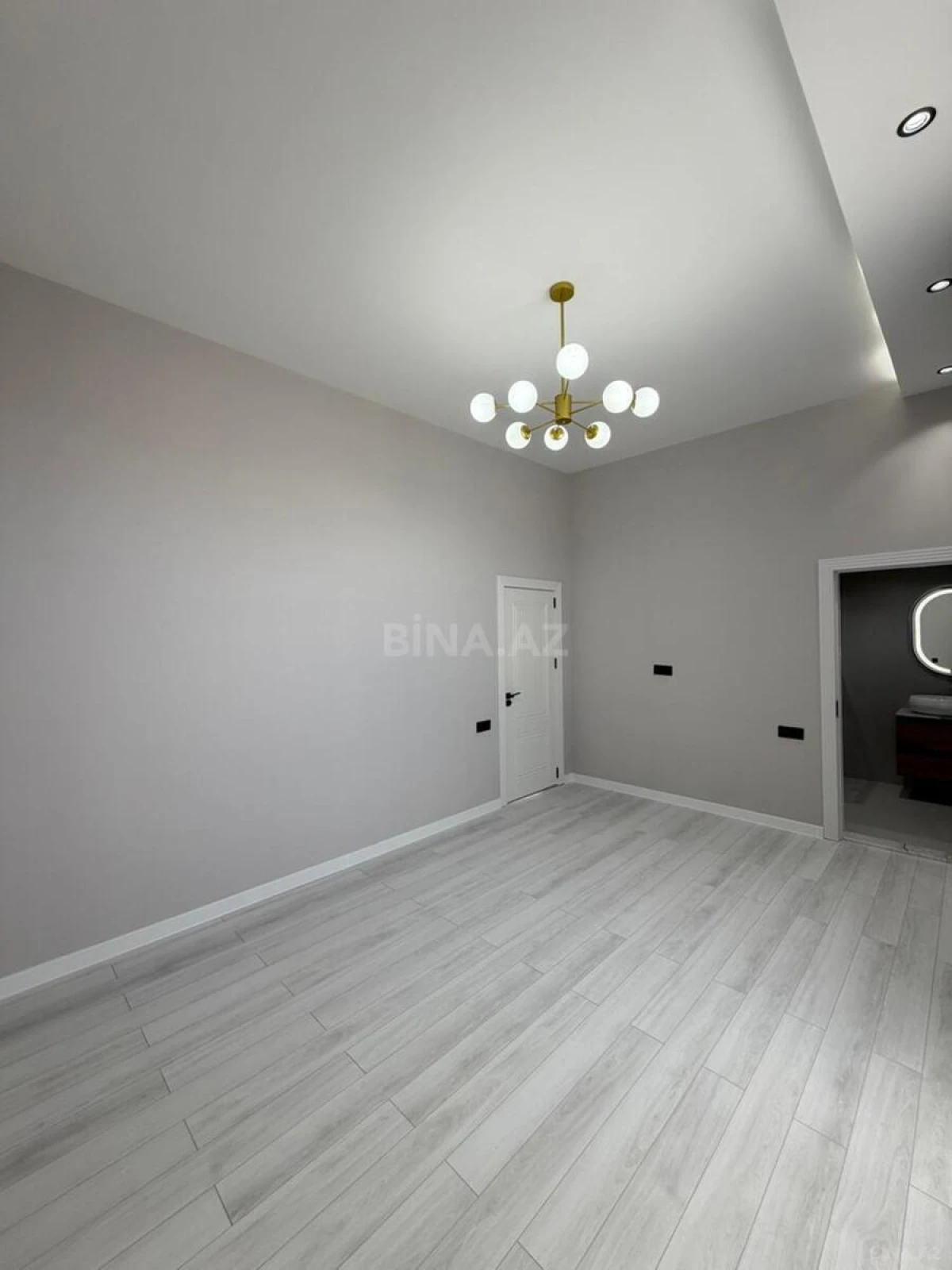 Satılır 4 otaqlı həyət evi 150 m²