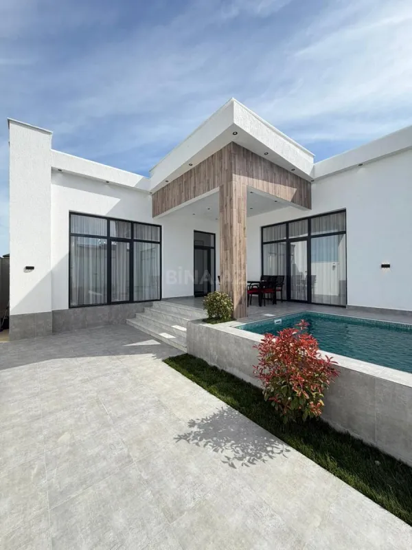 Satılır 4 otaqlı həyət evi 150 m²