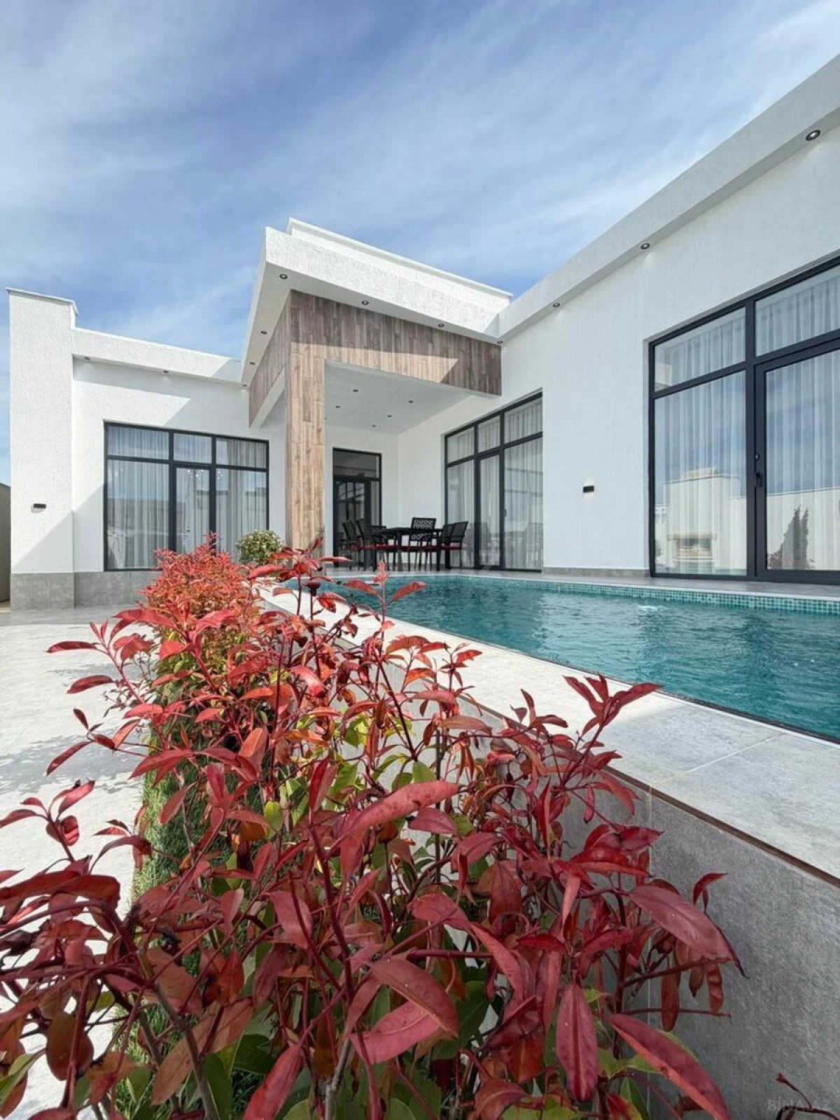 Satılır 4 otaqlı həyət evi 150 m²