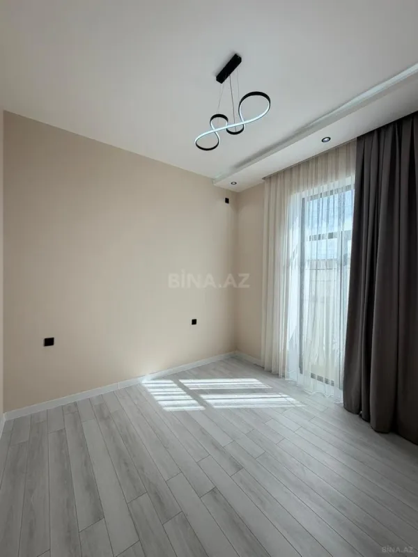 Satılır 4 otaqlı həyət evi 150 m²