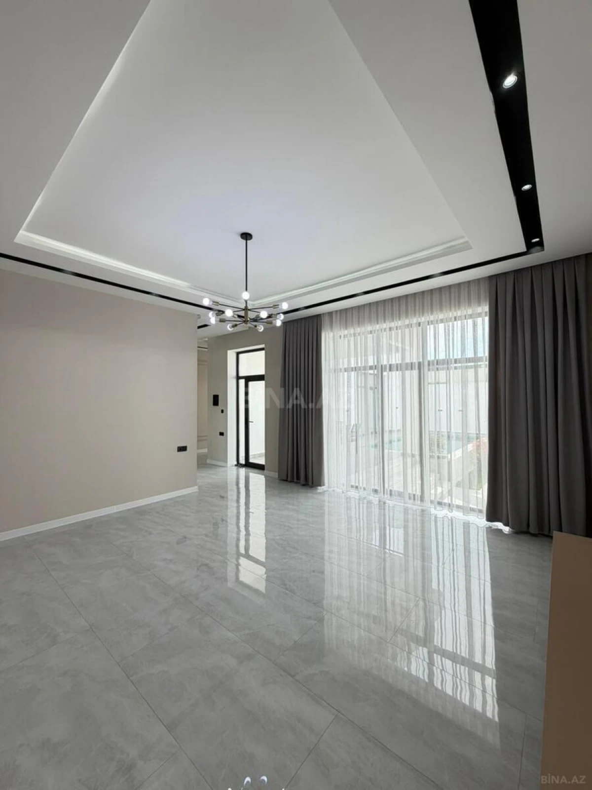 Satılır 4 otaqlı həyət evi 150 m²