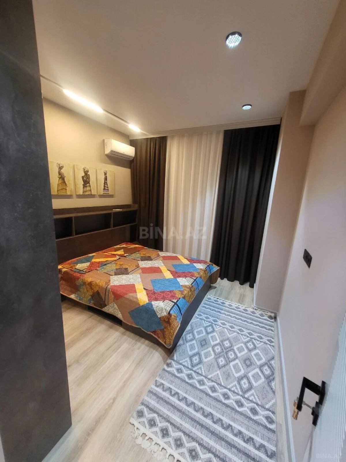 Kirayə verilir 2 otaqlı mənzil 65 m²
