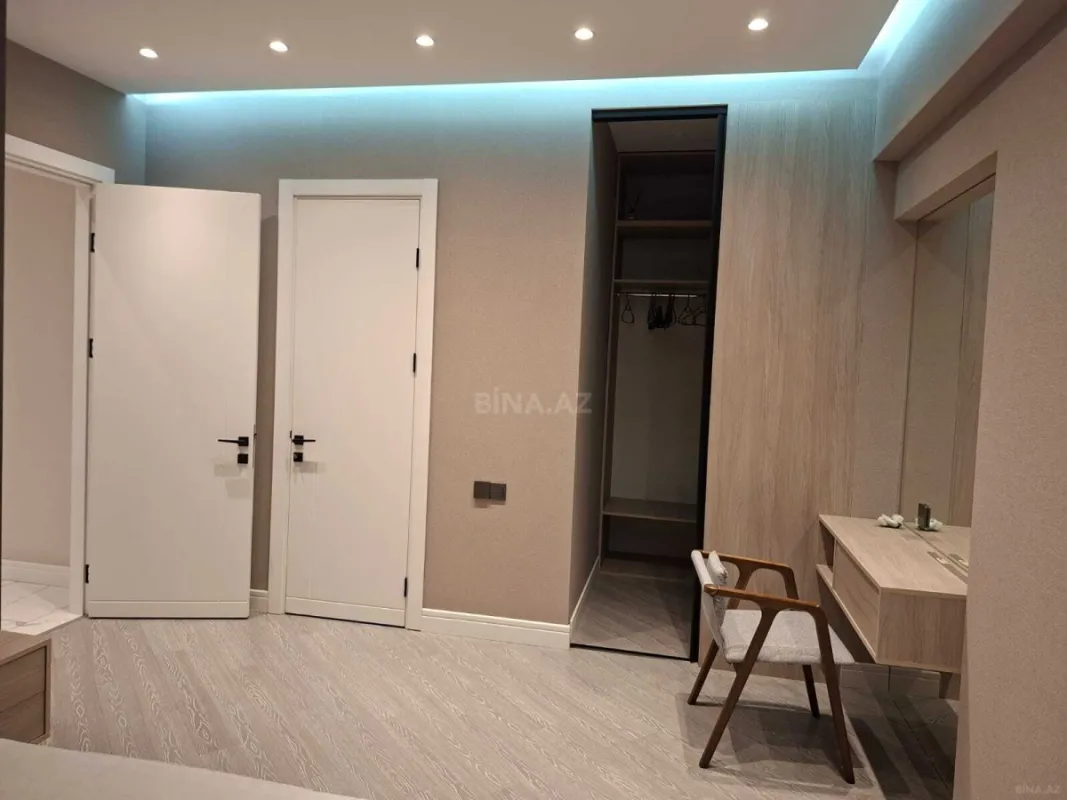 Kirayə verilir 3 otaqlı mənzil 125 m²