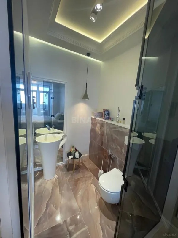 Kirayə verilir 2 otaqlı mənzil 80 m²