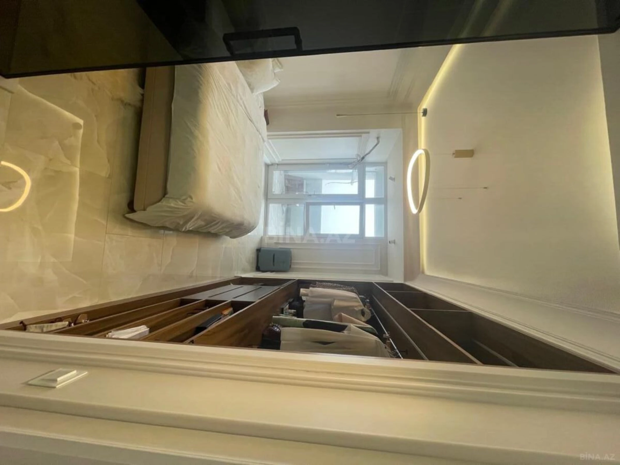 Kirayə verilir 2 otaqlı mənzil 80 m²