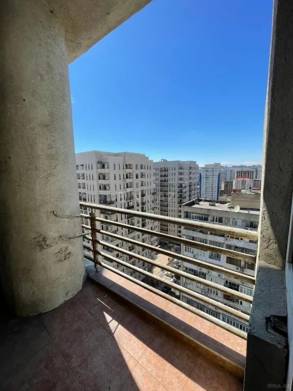 Kirayə verilir 5 otaqlı ofis 250 m²