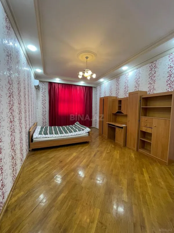 Kirayə verilir 5 otaqlı ofis 250 m²