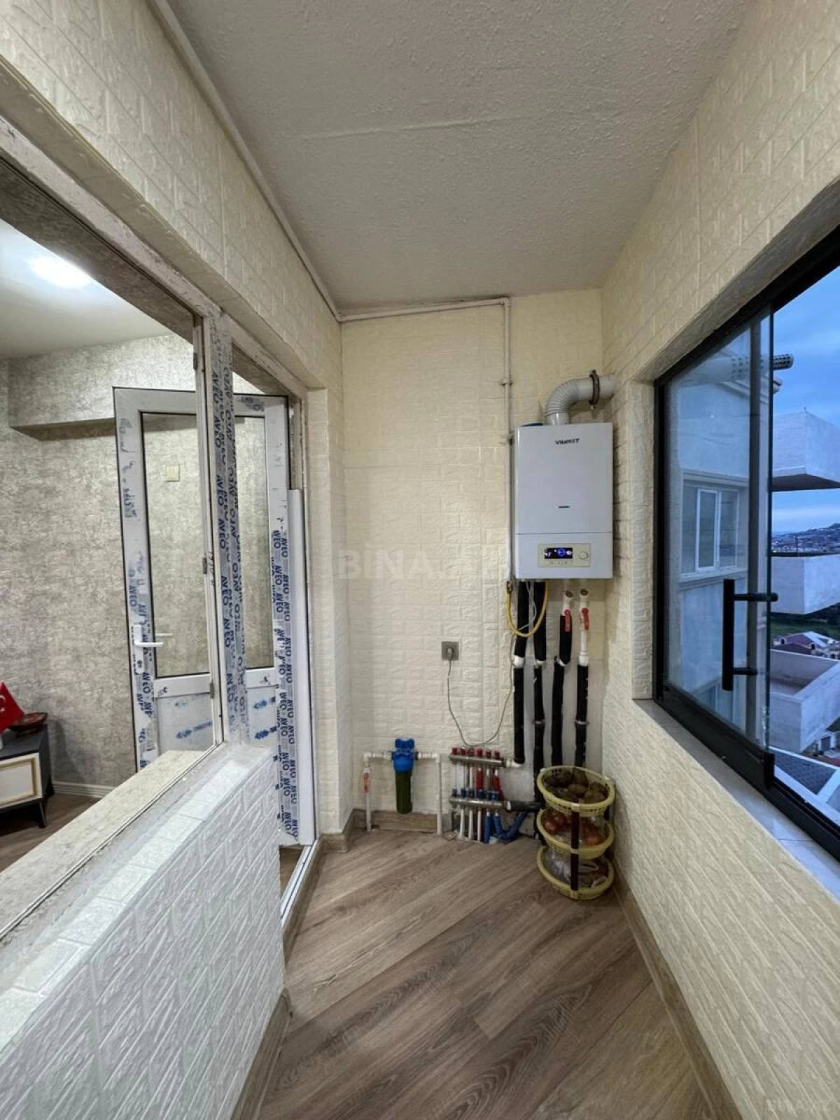 Satılır 2 otaqlı mənzil 72 m²