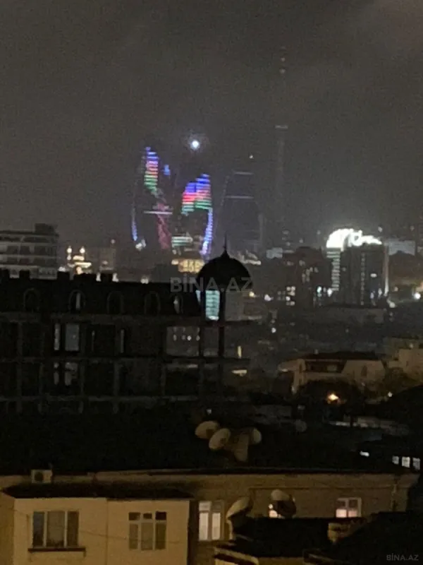 Satılır 2 otaqlı mənzil 60 m²