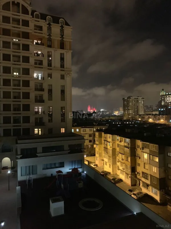 Satılır 2 otaqlı mənzil 60 m²