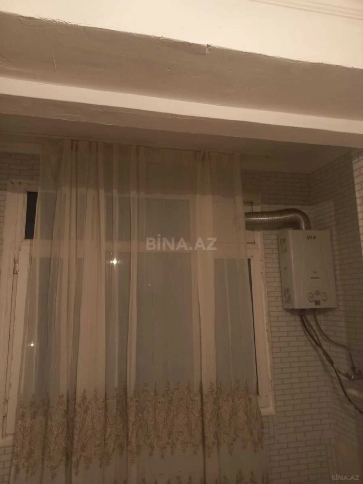 Satılır 1 otaqlı mənzil 40 m²