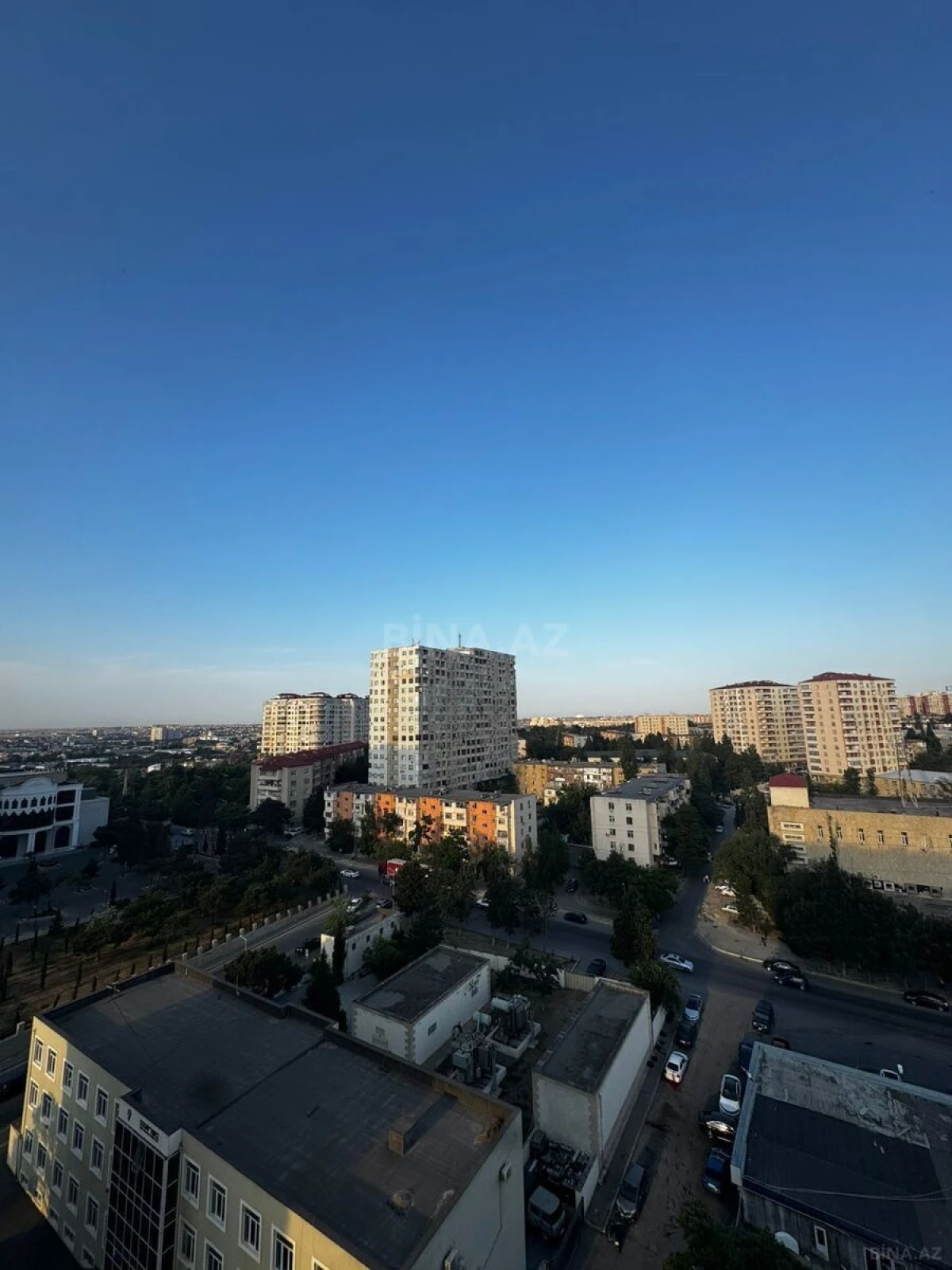 Kirayə verilir 2 otaqlı mənzil 74 m²