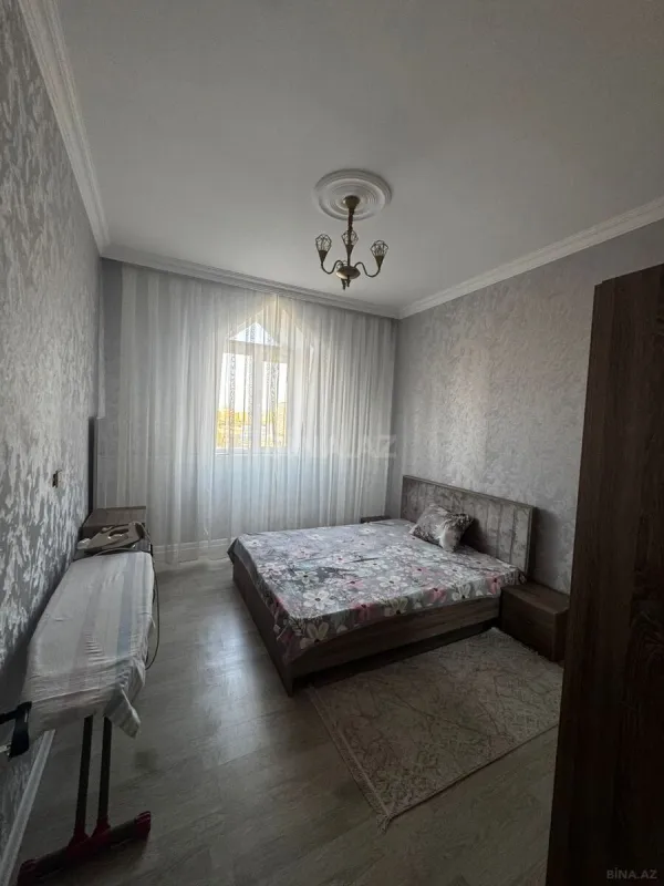 Kirayə verilir 2 otaqlı mənzil 74 m²