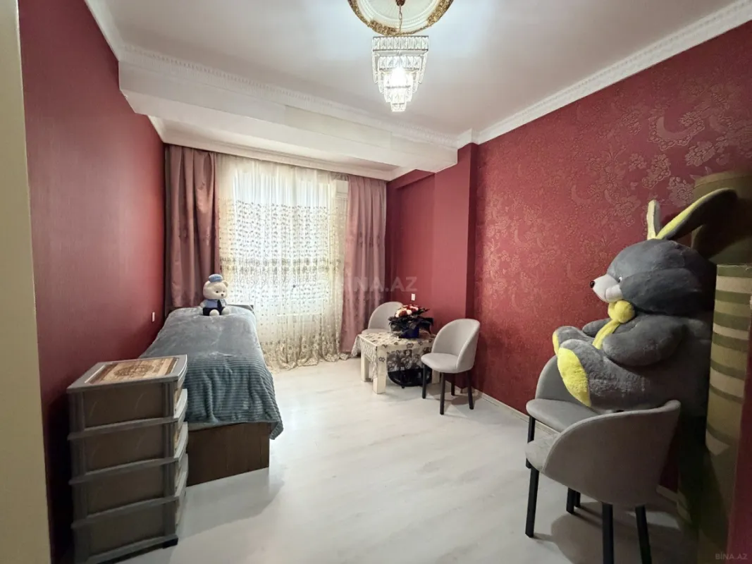 Satılır 3 otaqlı mənzil 68.2 m²