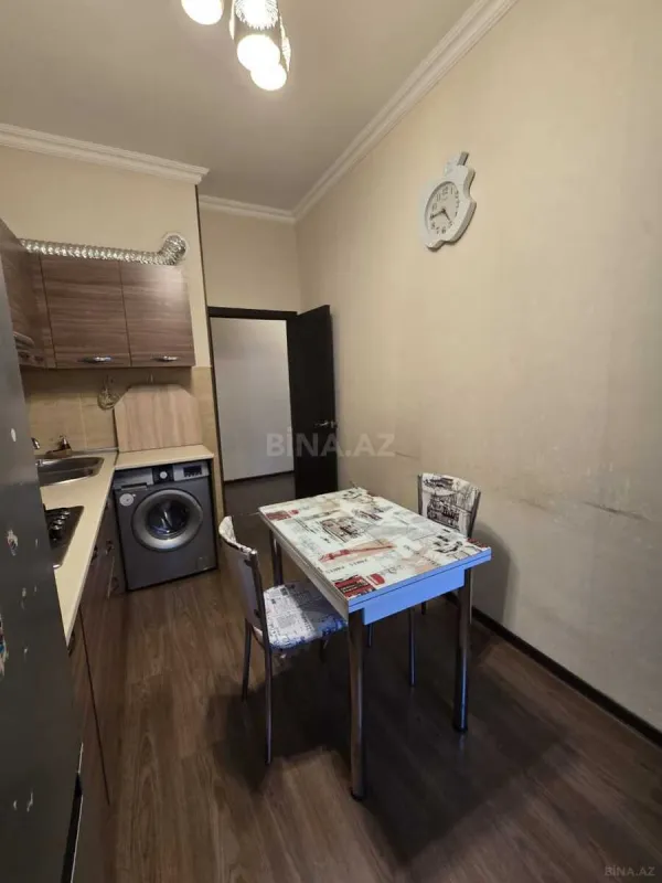 Kirayə verilir 2 otaqlı mənzil 65 m²