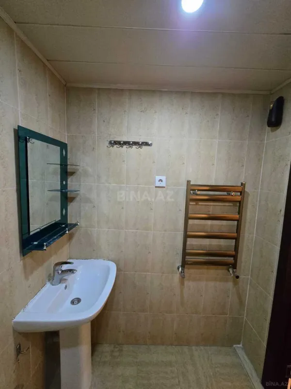 Kirayə verilir 2 otaqlı mənzil 65 m²