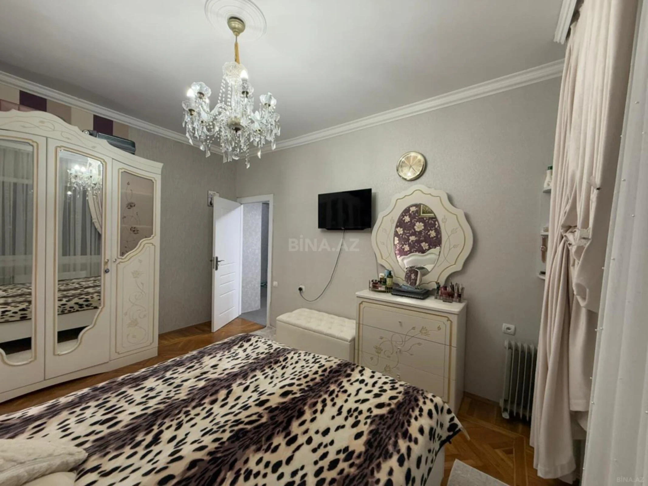Satılır 3 otaqlı mənzil 60 m²