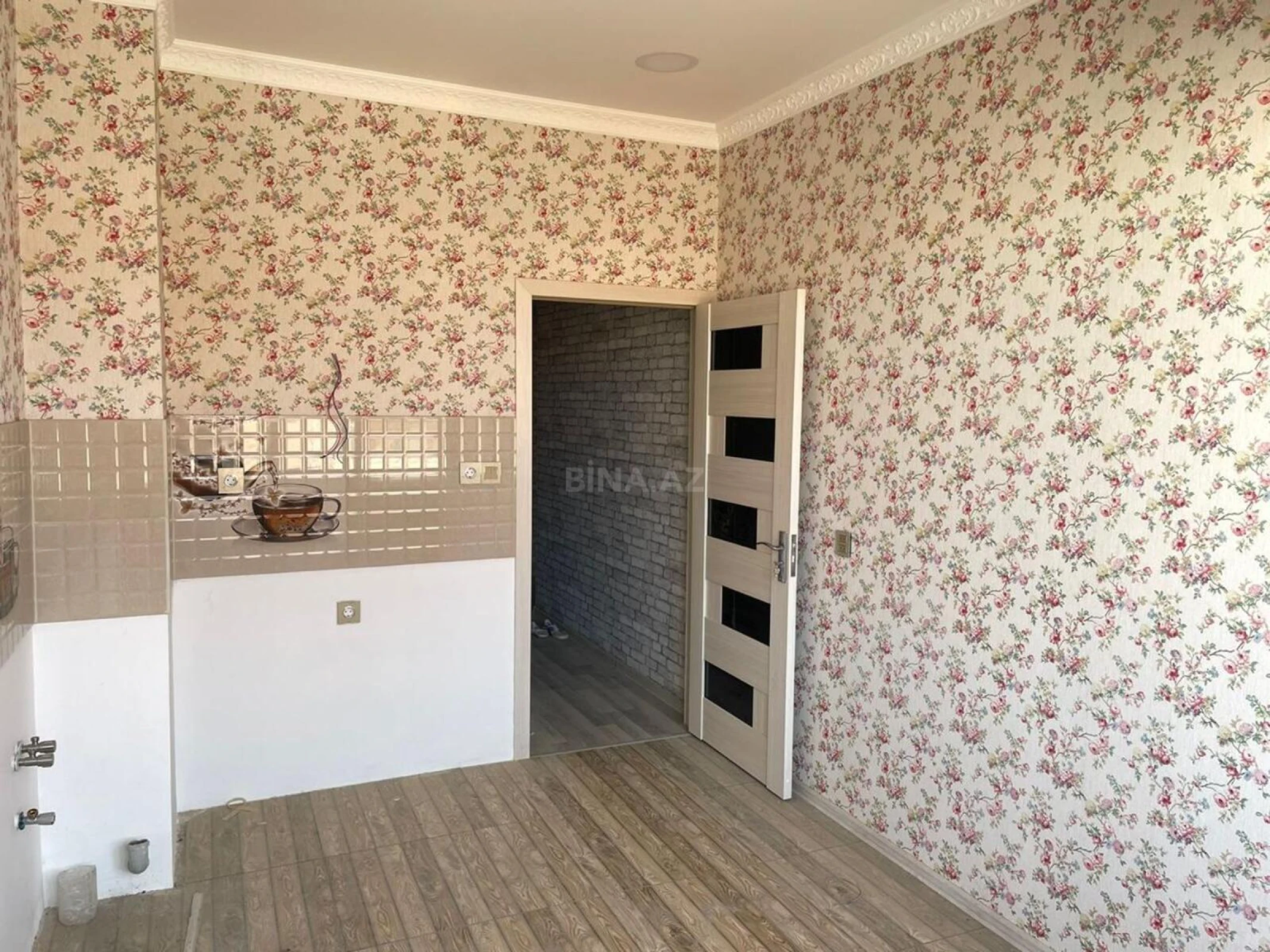 Satılır 3 otaqlı mənzil 103 m²