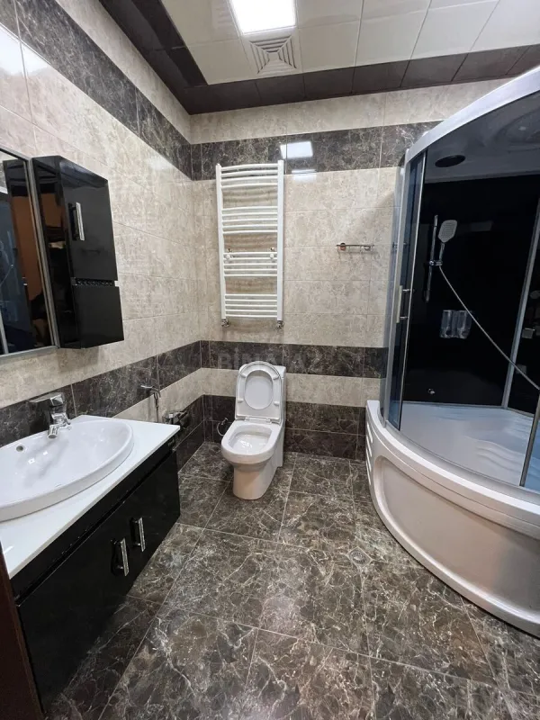 Kirayə verilir 3 otaqlı mənzil 100 m²