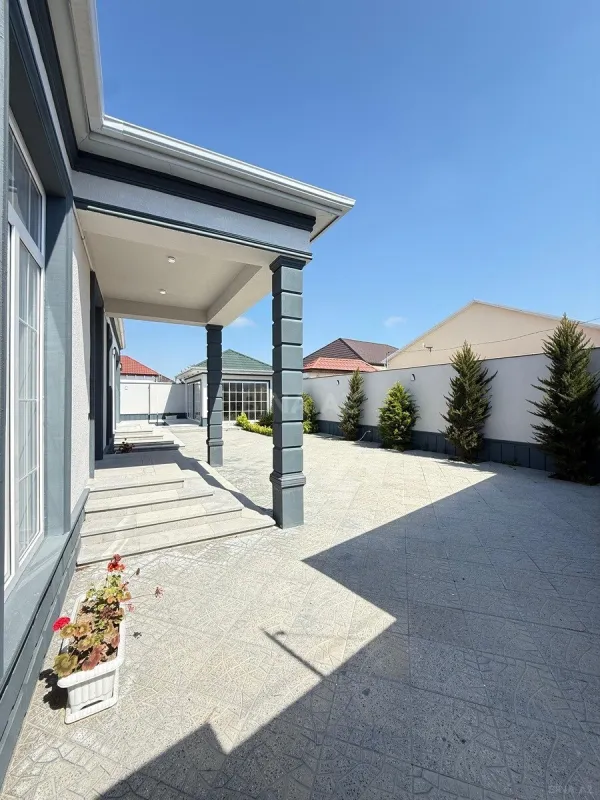 Satılır 4 otaqlı həyət evi 160 m²