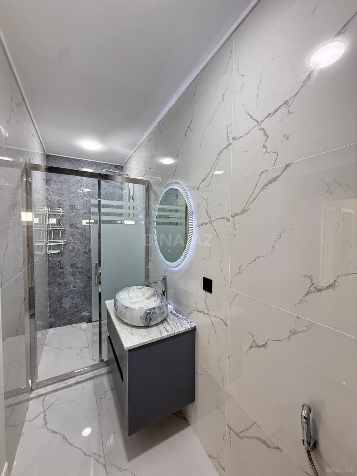 Satılır 4 otaqlı həyət evi 160 m²