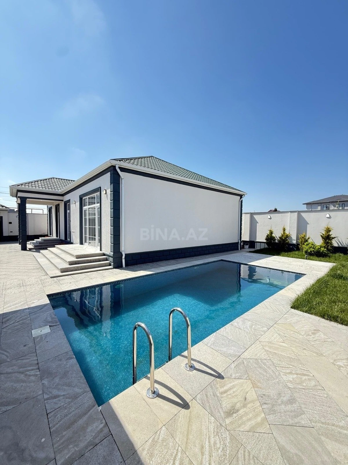 Satılır 4 otaqlı həyət evi 160 m²
