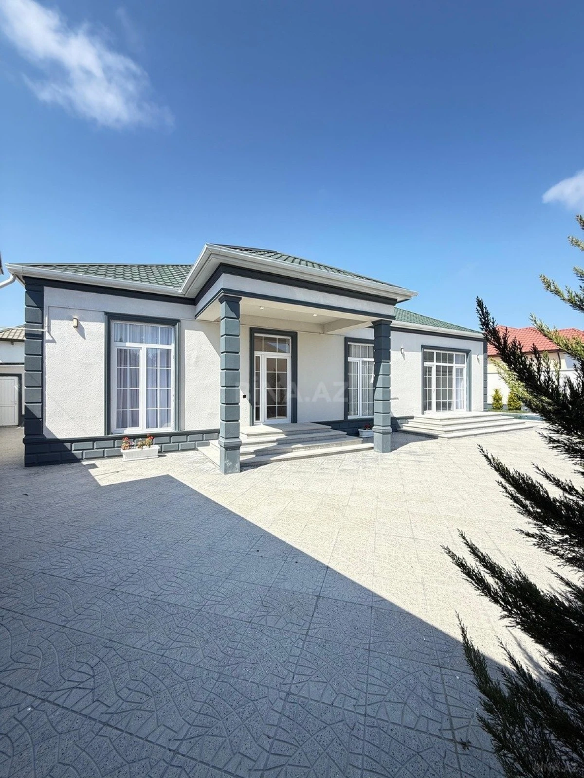 Satılır 4 otaqlı həyət evi 160 m²