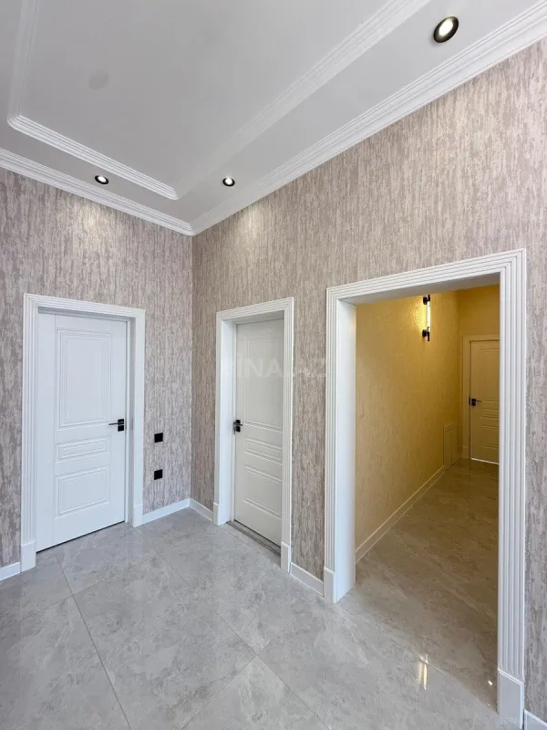 Satılır 4 otaqlı həyət evi 160 m²