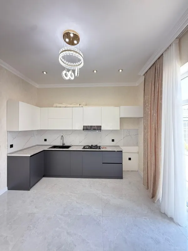 Satılır 4 otaqlı həyət evi 160 m²
