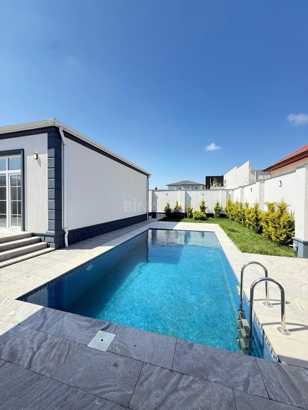 Satılır 4 otaqlı həyət evi 160 m²