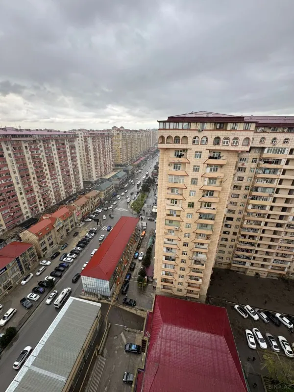 Satılır 2 otaqlı mənzil 70 m²
