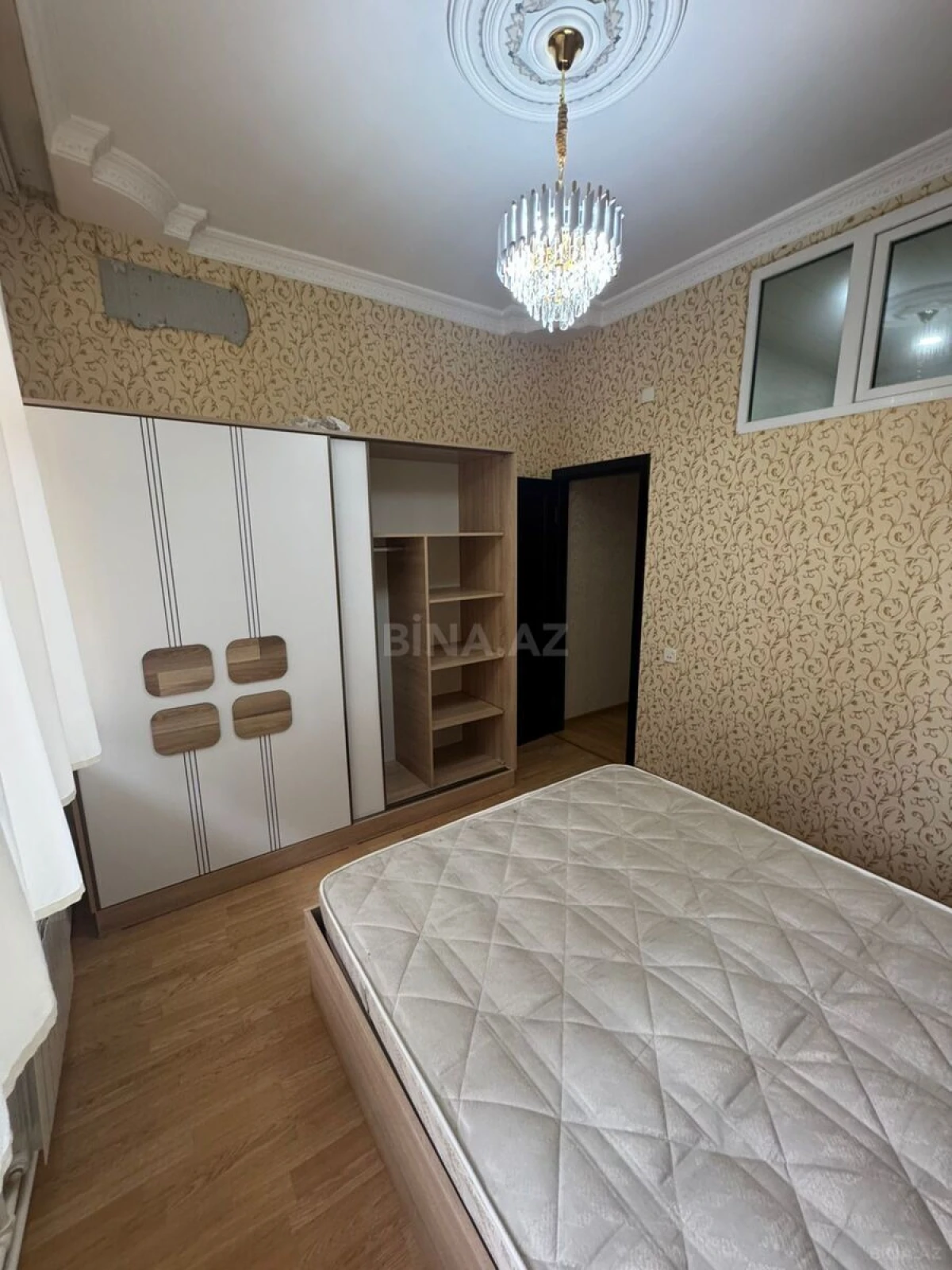 Satılır 2 otaqlı mənzil 70 m²